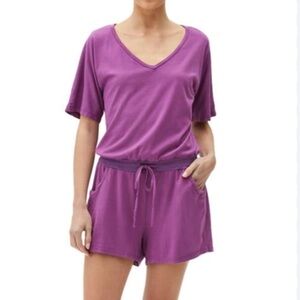 Michael Stars Holly Short Sleeve V Neck Romper Orchid Size Small Coastal Casual